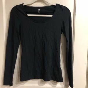 H&M black shirt